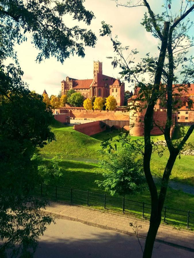 Przy Zamku U Przewodnikow Malbork Exterior photo